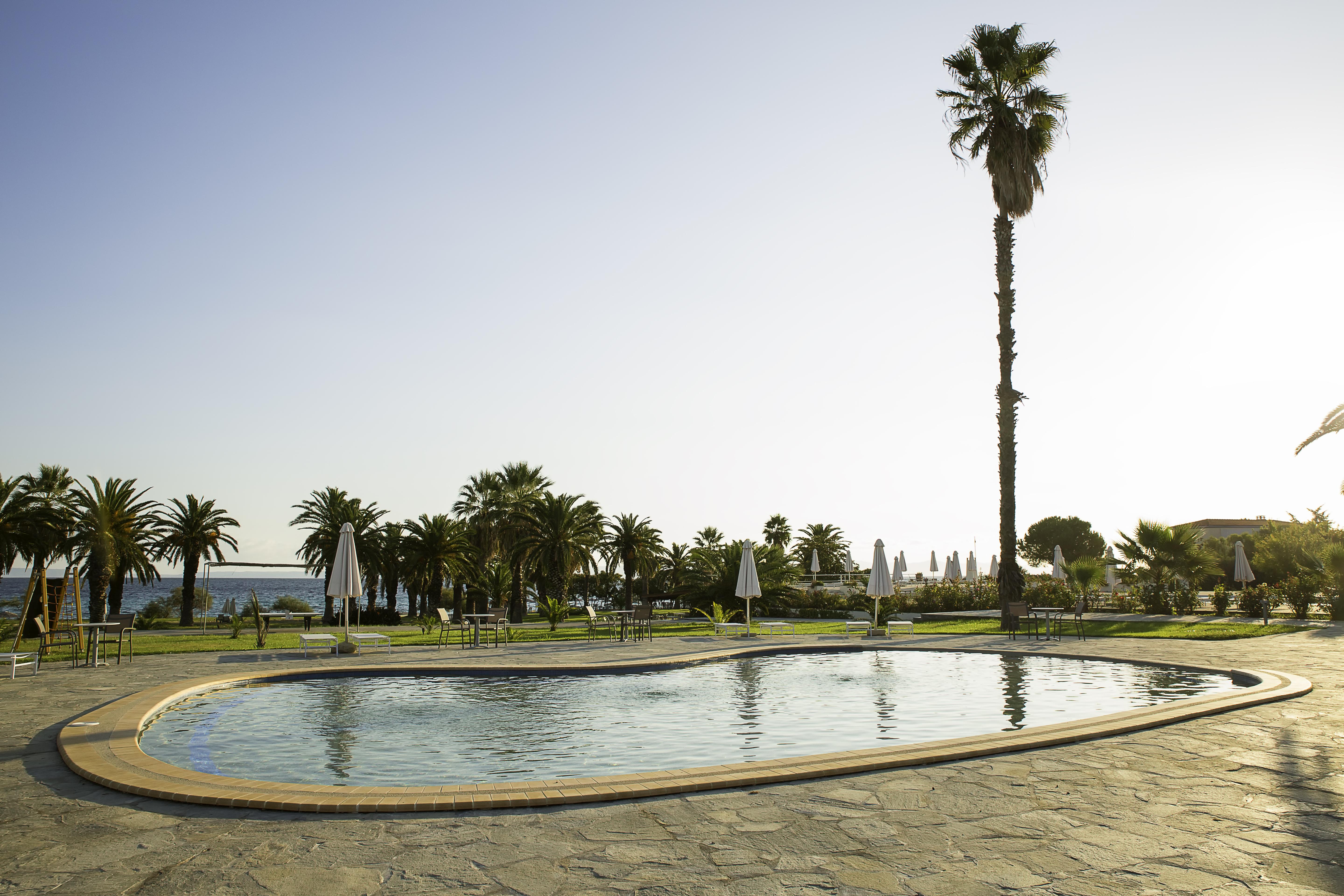 Kassandra Palace Seaside Resort Kriopigi Exterior photo