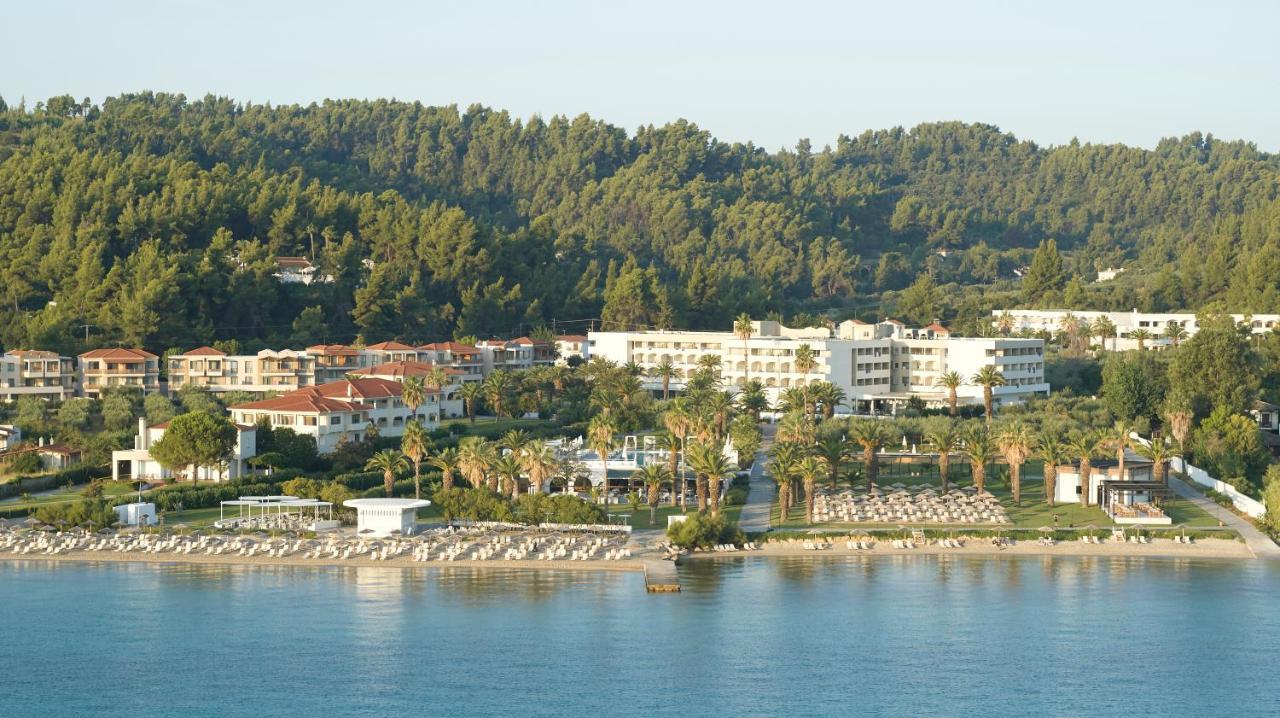 Kassandra Palace Seaside Resort Kriopigi Exterior photo